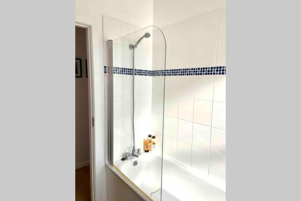 Апартаменти Flat 5 Eia House Белфаст Екстер'єр фото
